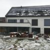 Panneaux photovoltaïques sur maison passive dans le Hainaut.